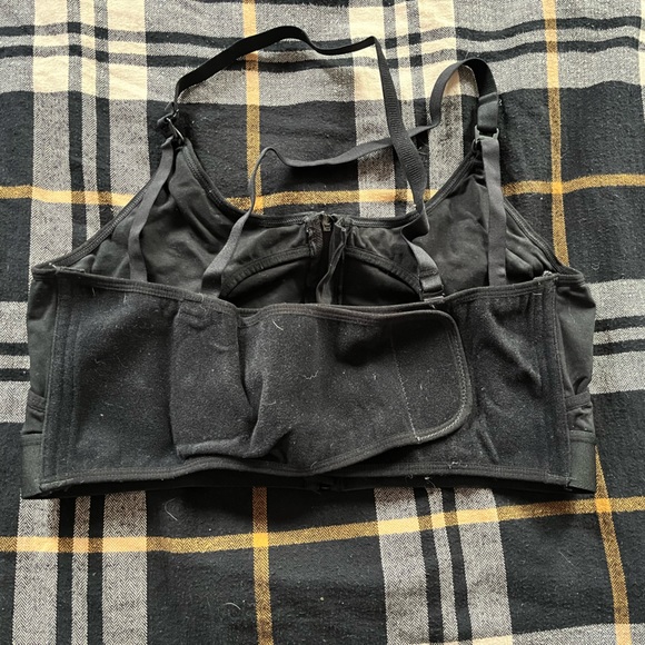 Variety Set - Pumping/Nursing Bras Size - Picture 13 of 16